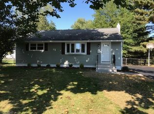 1 Paul Dr, Succasunna, NJ 07876