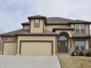 3805 Churchill Ct, Saint Joseph, MO 64506