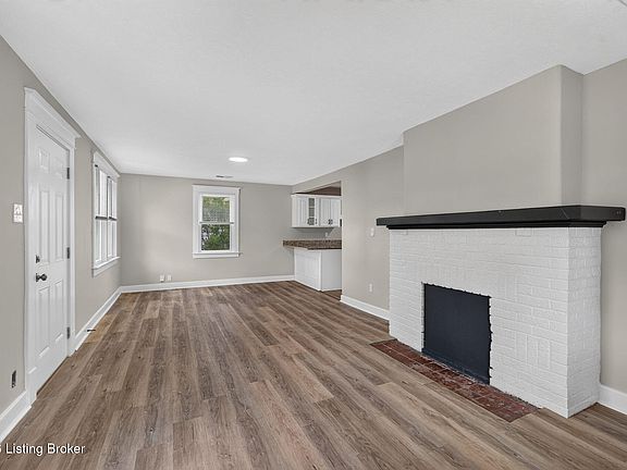 5th image of 11905 Wetherby Ave