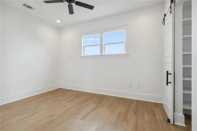3016 S Saratoga St — Photo 8