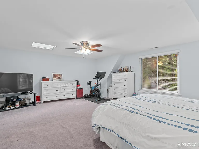 7 Pond Cir #7 — Photo 24