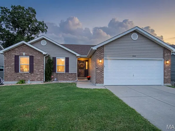2043 Magnolia Way, Pevely, MO 63070