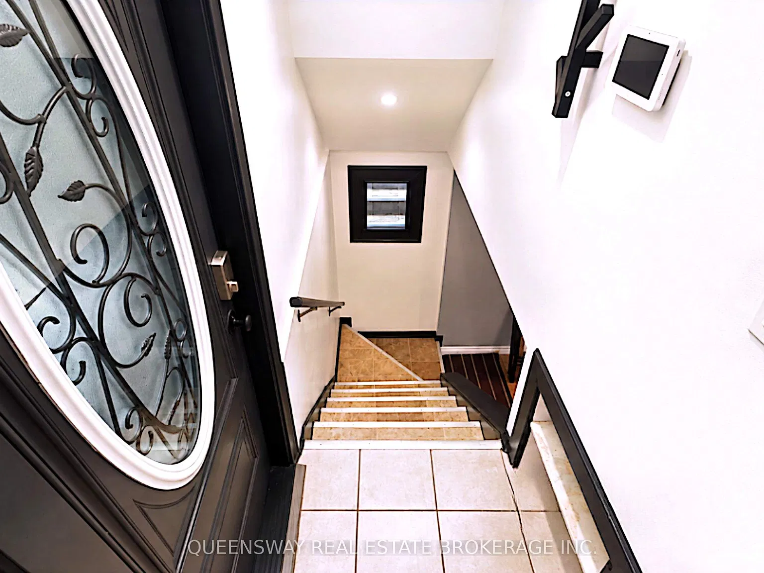 2 bed, $1,950 — Photo 3