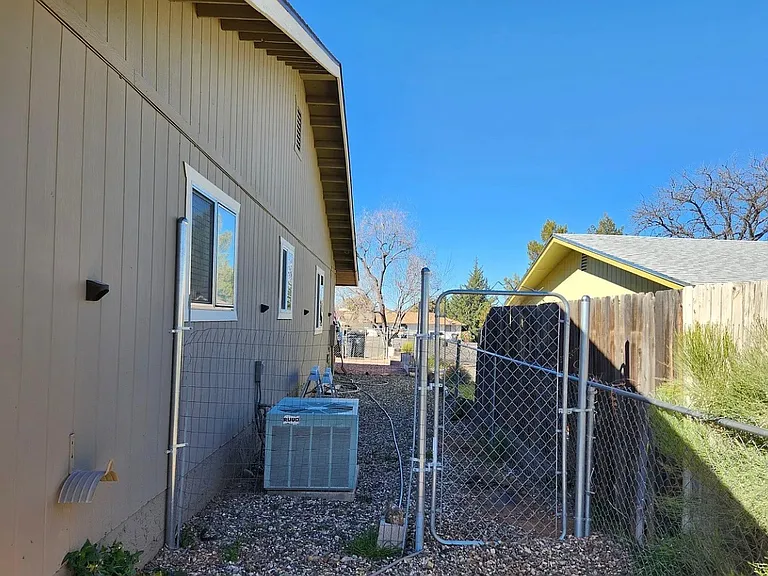 4403 E Butte Dr #A — Photo 3