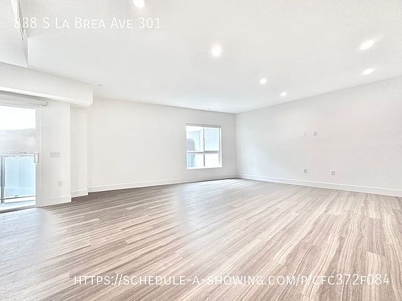 2nd image of 838 S La Brea Ave #842A7752B