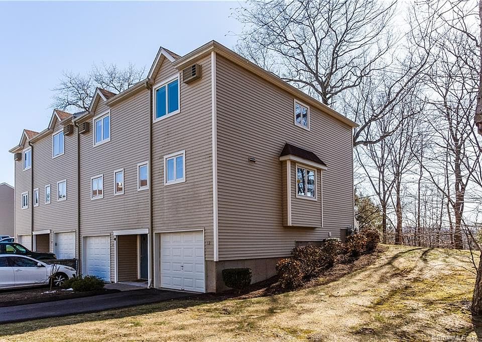 1st image of 245 E Woodland St APT 12