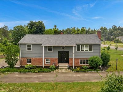 1999 Hartford Tpke, North Haven, CT, 06473