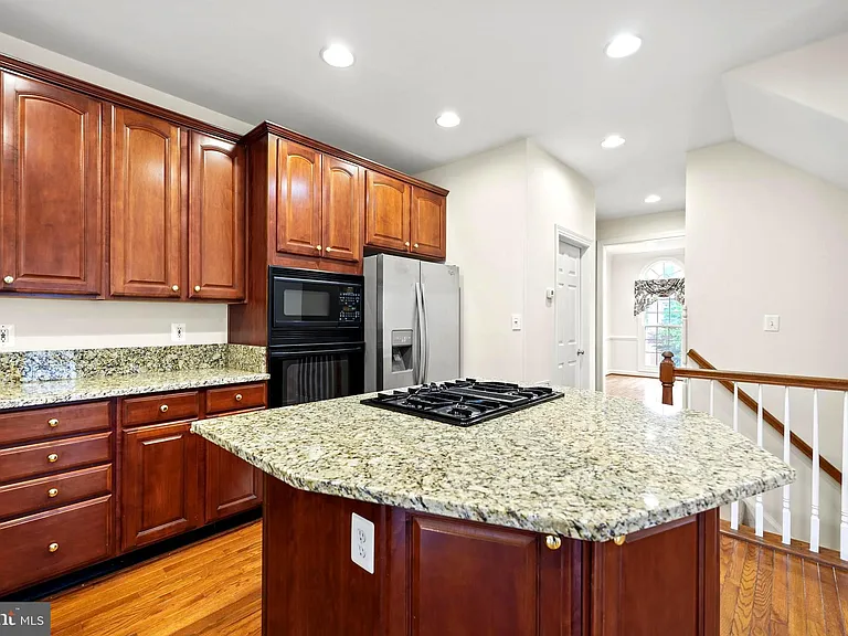 4519 Fair Valley Dr — Photo 10