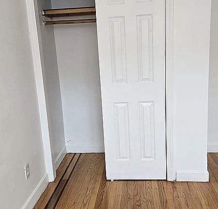 5th image of 50-22 43rd St