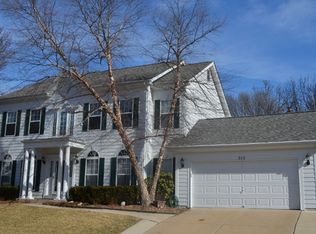 513 Beacon Point Ln, Grover, MO 63040