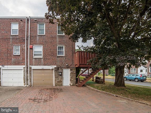 3rd image of 241 Blythe Ave