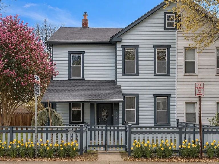 4109 Crittenden St #MAIN — Photo 1