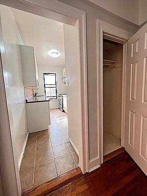 4th image of 32-38 30th St #25B