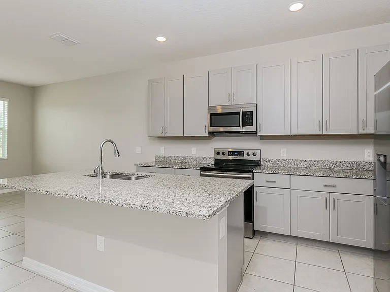 148 Roseville Dr — Photo 11
