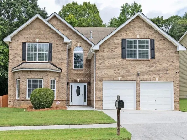 1915 Logan Ridge Cir, Loganville, GA 30052