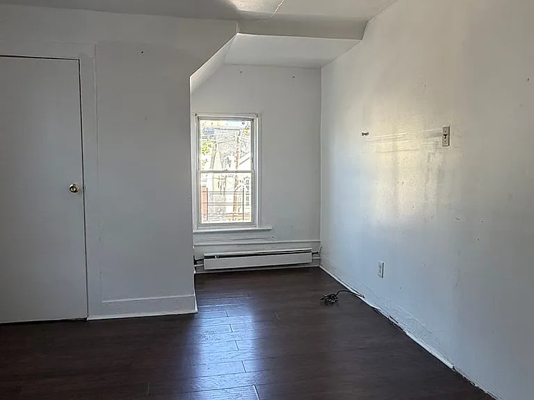 115 Oranton St — Photo 2