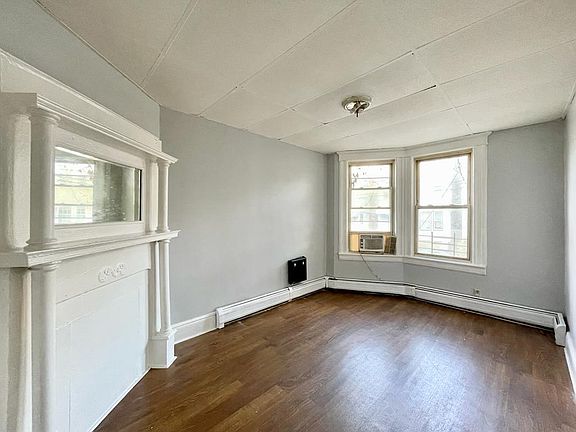 4th image of 167 Clendenny Ave #1RAB