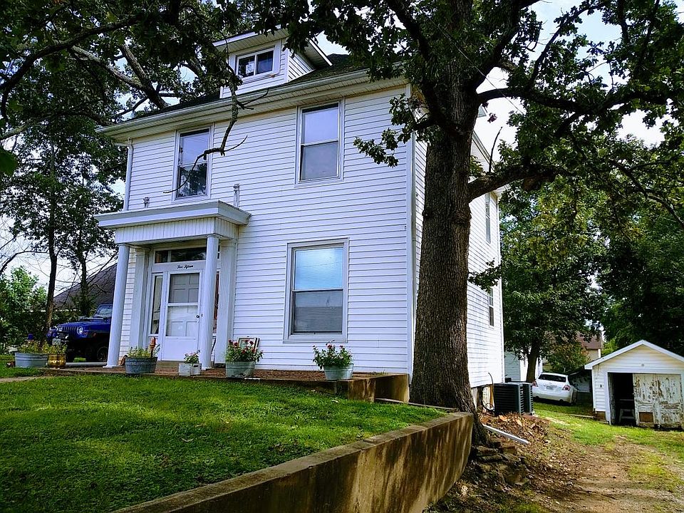 1st image of 515 N Main St