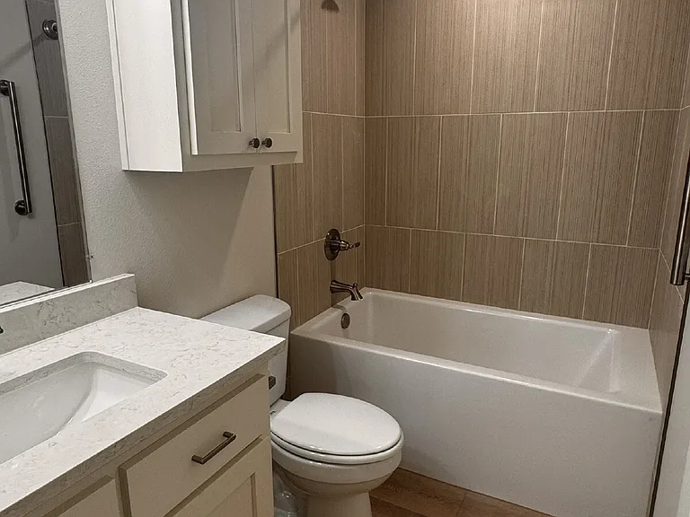 14919 Dutchmans Dr — Photo 12