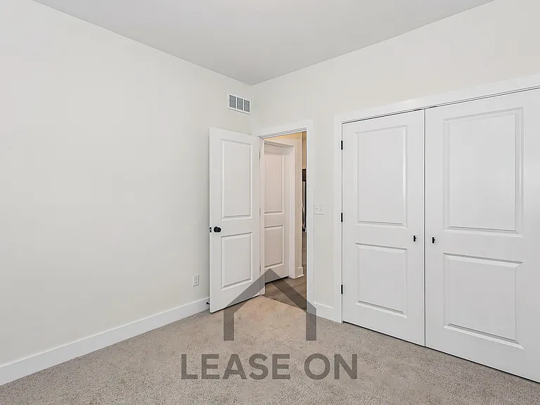 5117 S Chase Ave — Photo 8