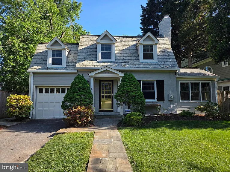 5528 Johnson Ave — Photo 1