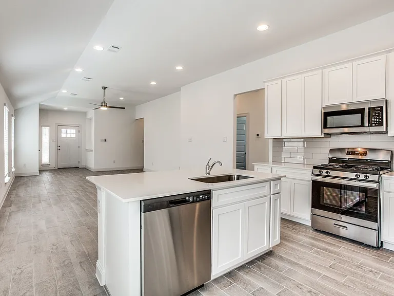 11301 Lago De Garda Dr — Photo 12