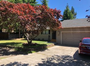 6036 View Loop, Florence, OR 97439
