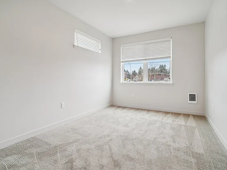 Sunset Terrace — Photo 41