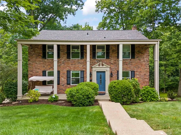 437 Hunting Creek Rd, Canonsburg, PA 15317