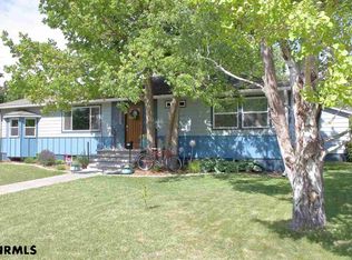 404 Adams St, Kimball, NE 69145
