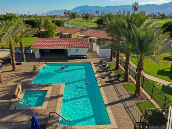 48354 Stewart Dr #K2, Indio, CA 92201