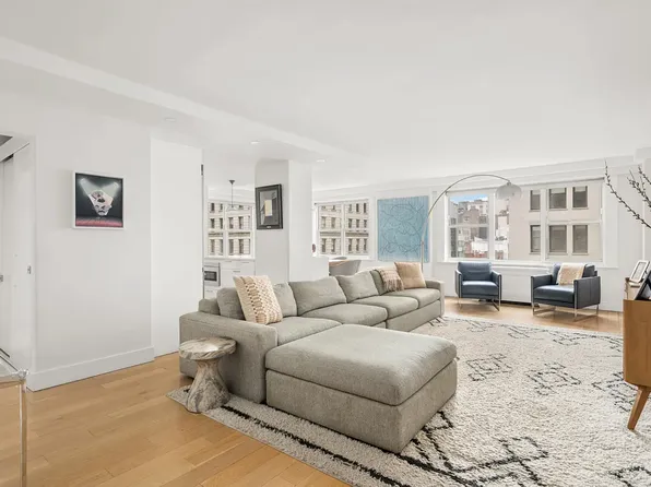 69 5th Avenue image 1 of 14