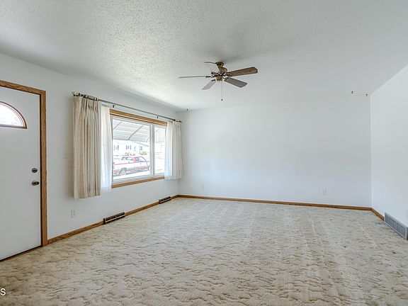 4th image of 621 N 23rd St