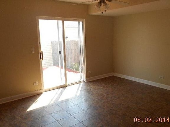 3rd image of 811 Symphony Dr