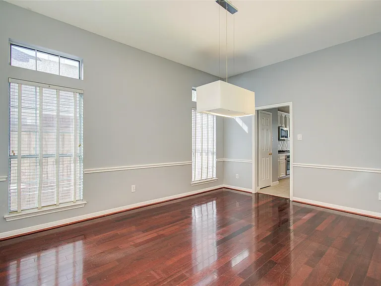 14731 Raven Hollow Ln — Photo 4