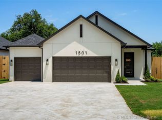 1501 N 1st St, Jenks, OK 74037