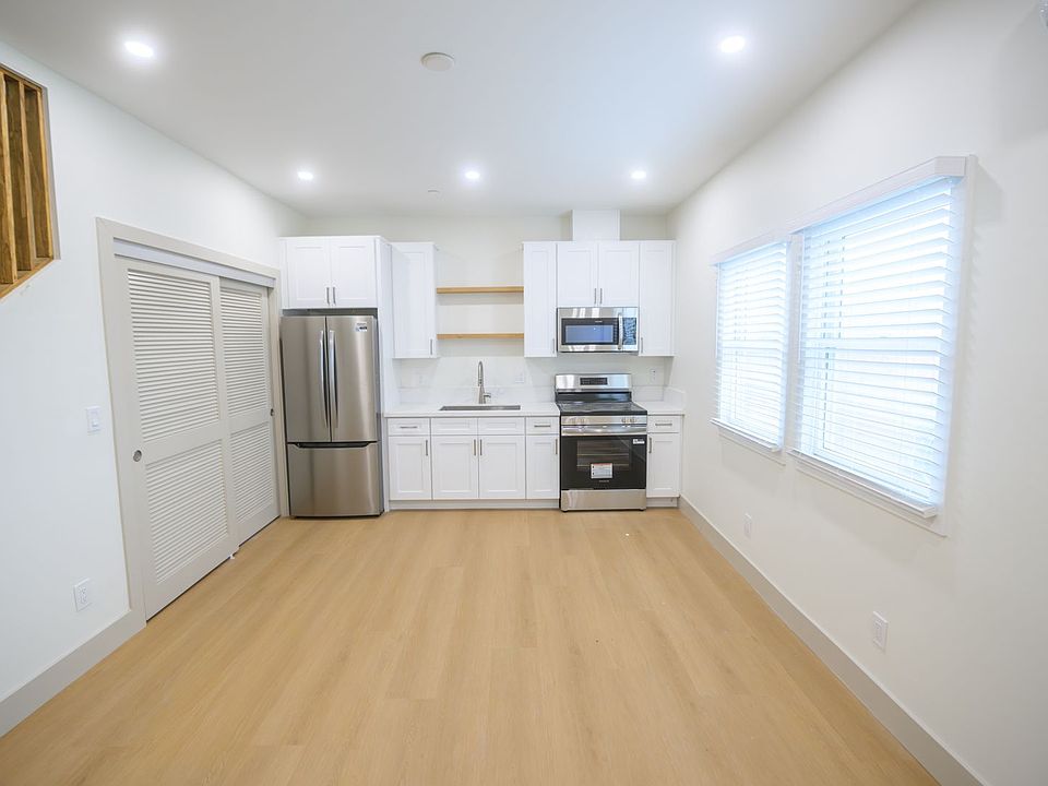 1st image of 629-31 26th St #623