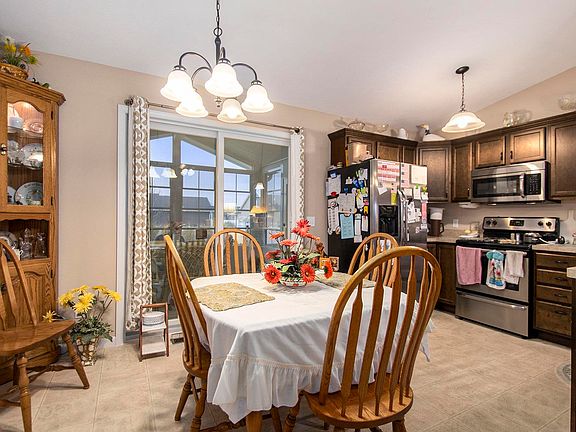 5th image of 1437 Twinflower Dr