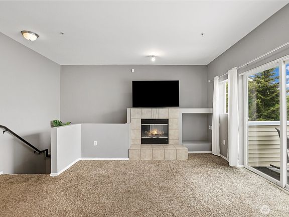 4th image of 1101 63rd Street SE #C
