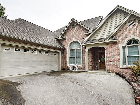 4th image of 1879 Weston Hills Dr Unit 26