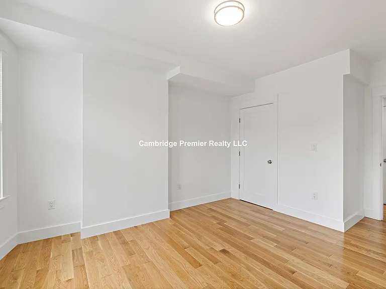 406 Columbia St #9 — Photo 21