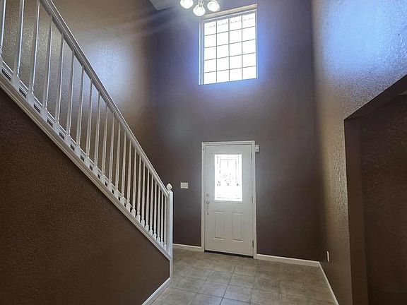 5th image of 613 Seitz Ct