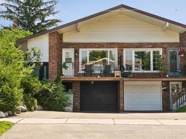 2621 Windjammer Rd, Mississauga, ON L5L 1H7