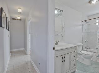 1235 W 82nd St, Los Angeles, CA 90044