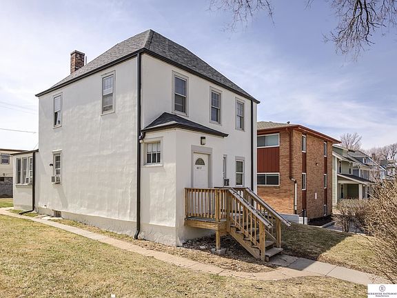 3rd image of 4917 Davenport St