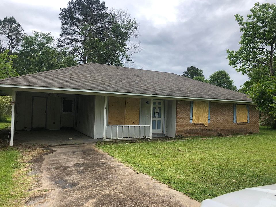 1st image of 328 Arnold Dr