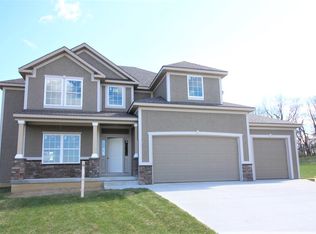 4112 Autumn Ridge Ct, Saint Joseph, MO 64505