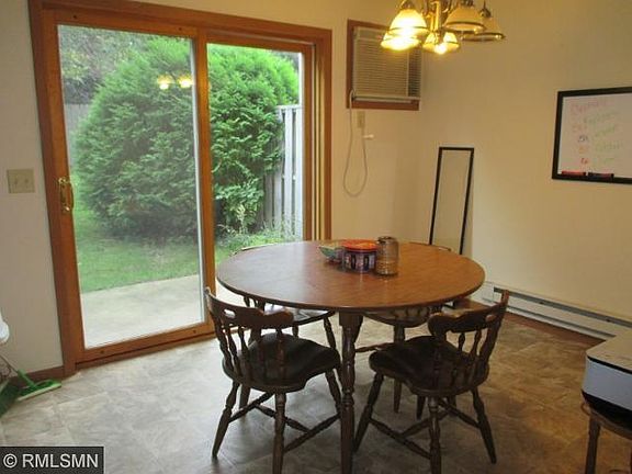 4th image of 1169 Bartosh Ln APT 3