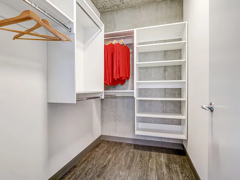 Fulbrix Apartments — Photo 21