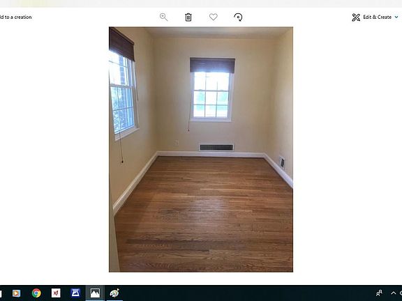 5th image of 13A E Oak St